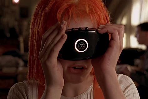 Leeloo uses a Chanel makeup applicator machine in ‘The